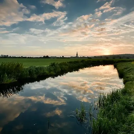 Madame Bed & Breakfast 3*